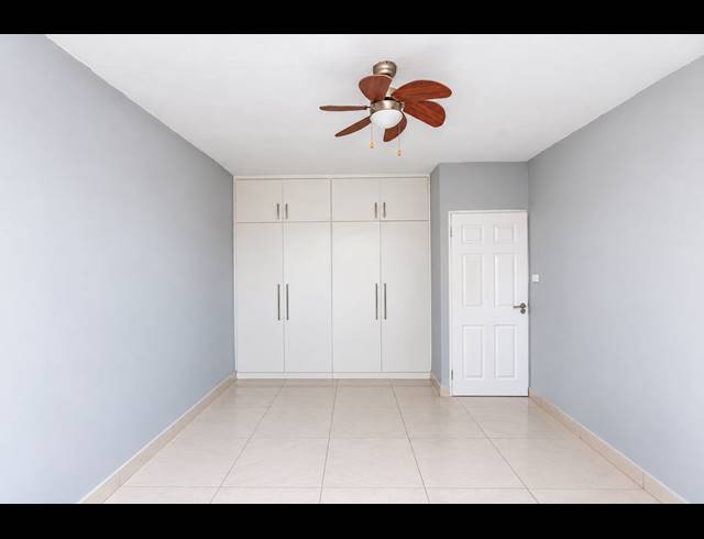 1 BEDROOM APARTMENT FOR SALE IN ESSENWOOD
